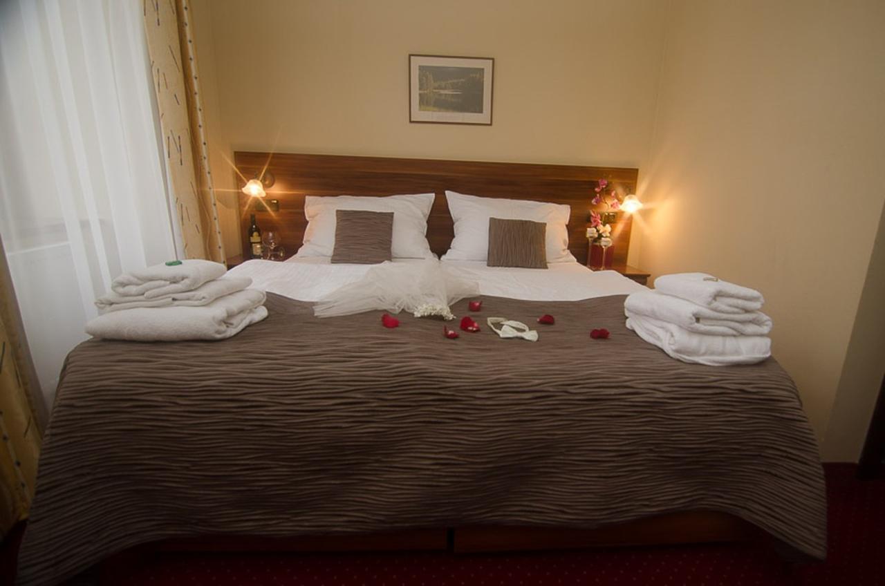 Hejtmansky Dvur Hotel Slaný Eksteriør billede
